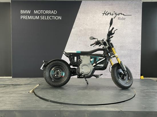 BMW URBAN MOBILITY CE 02